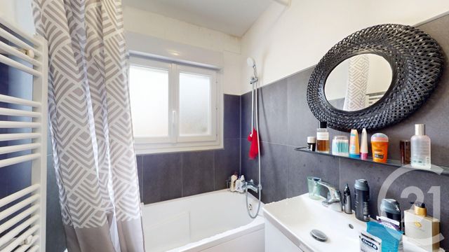 Appartement T3 &agrave; vendre - 3 pi&egrave;ces - 52,53 m2 - La Tranche Sur Mer - 85 - PAYS-DE-LOIRE