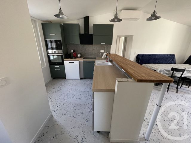 Maison à louer - 3 pièces - 63 m2 - St Michel En L Herm - 85 - PAYS-DE-LOIRE