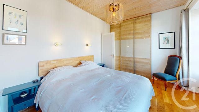 Maison &agrave; vendre - 7 pi&egrave;ces - 197 m2 - St Michel En L Herm - 85 - PAYS-DE-LOIRE