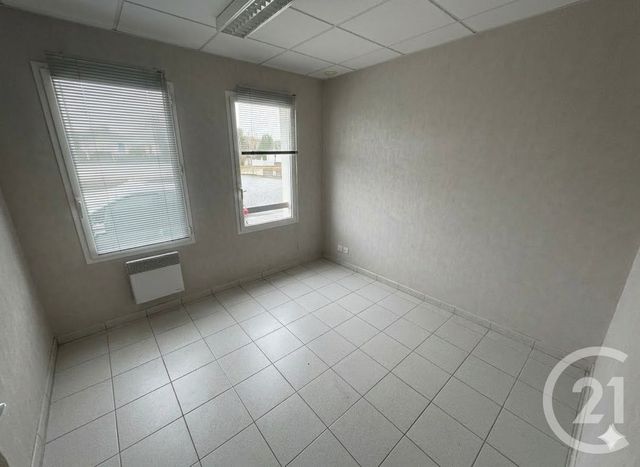 Commerce &agrave; louer - 123,51 m2 - 85 - PAYS-DE-LOIRE