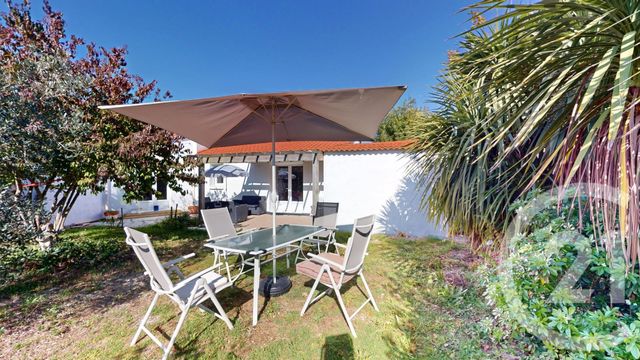 Maison à vendre - 3 pièces - 73 m2 - St Hilaire La Foret - 85 - PAYS-DE-LOIRE