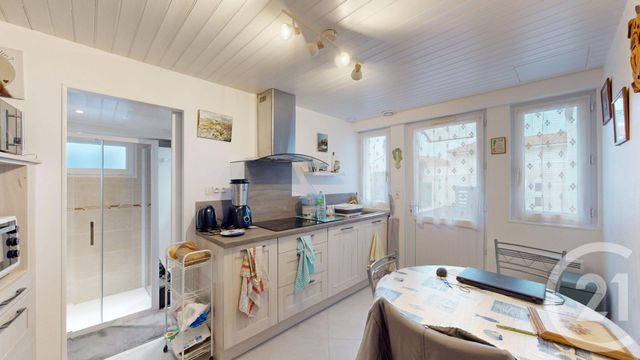 Maison à vendre - 4 pièces - 65 m2 - St Vincent Sur Jard - 85 - PAYS-DE-LOIRE