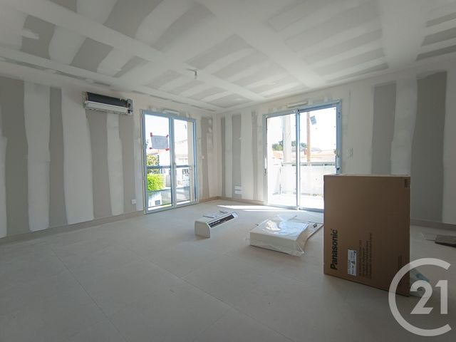 Appartement T3 &agrave; vendre - 3 pi&egrave;ces - 67,70 m2 - Jard Sur Mer - 85 - PAYS-DE-LOIRE
