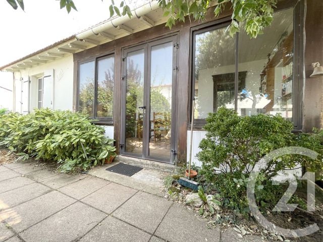 Maison à vendre - 5 pièces - 82,61 m2 - Longeville Sur Mer - 85 - PAYS-DE-LOIRE